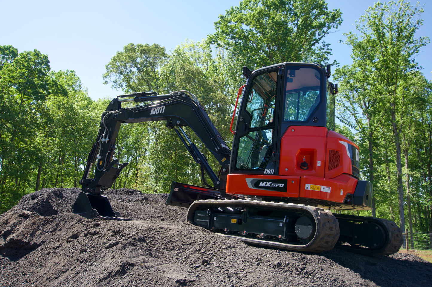 KIOTI MX570A Mini-Excavator