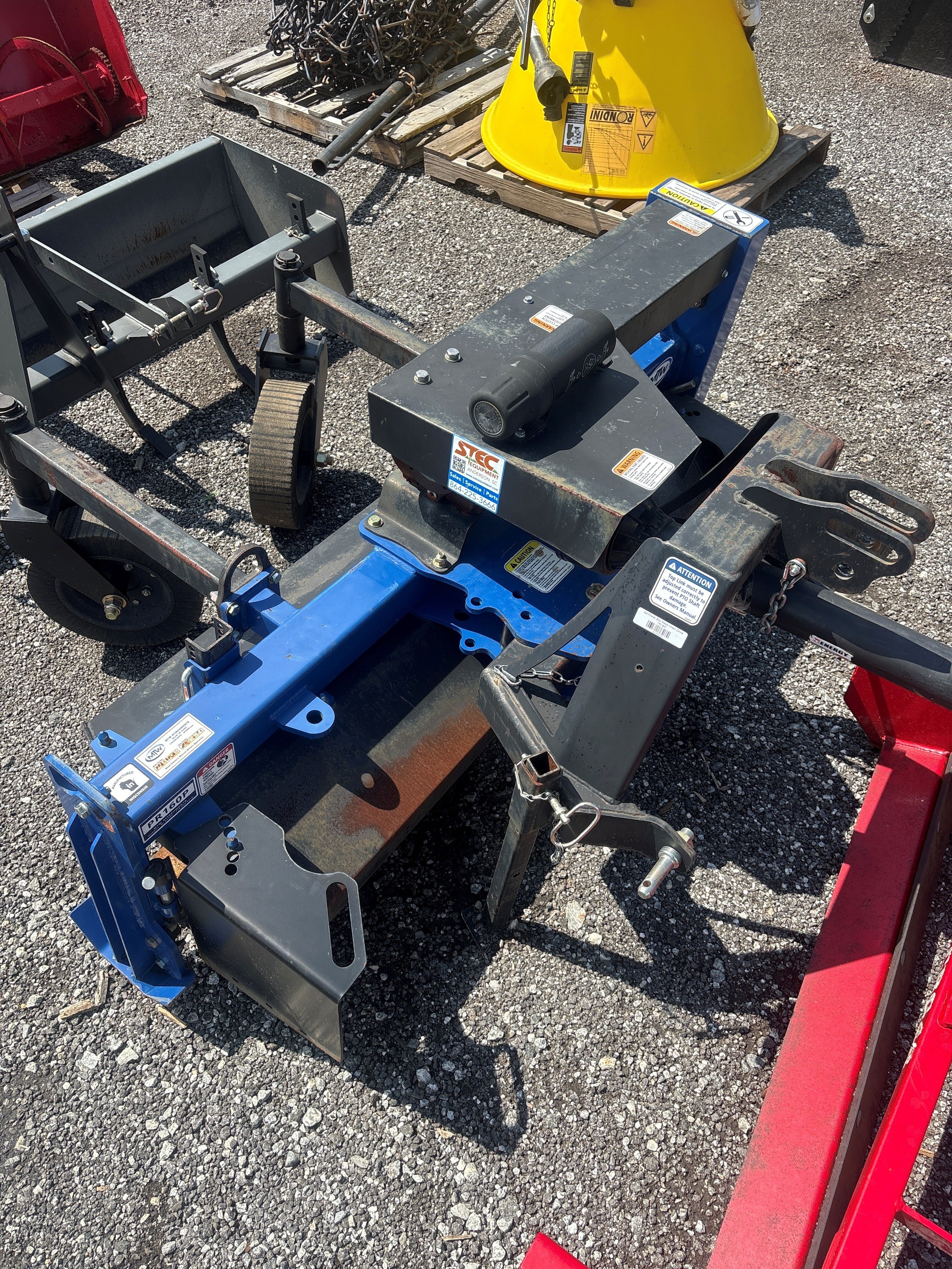Used 3pt Power Box Rake Chain Drive