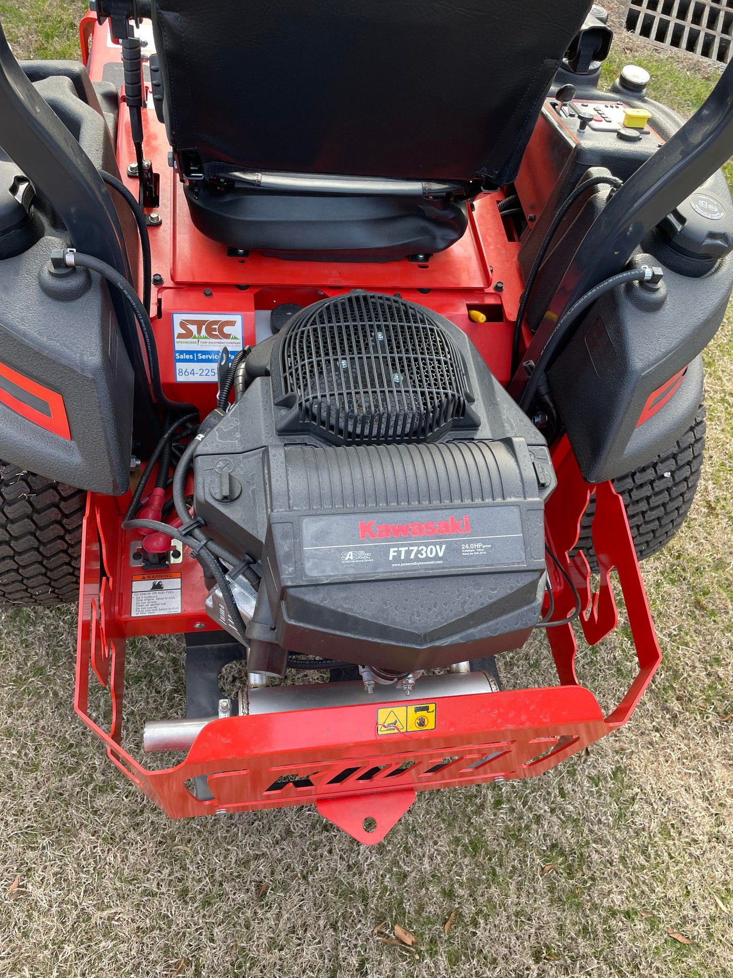 KIOTI ZXC LT Commercial Zero-Turn Mower