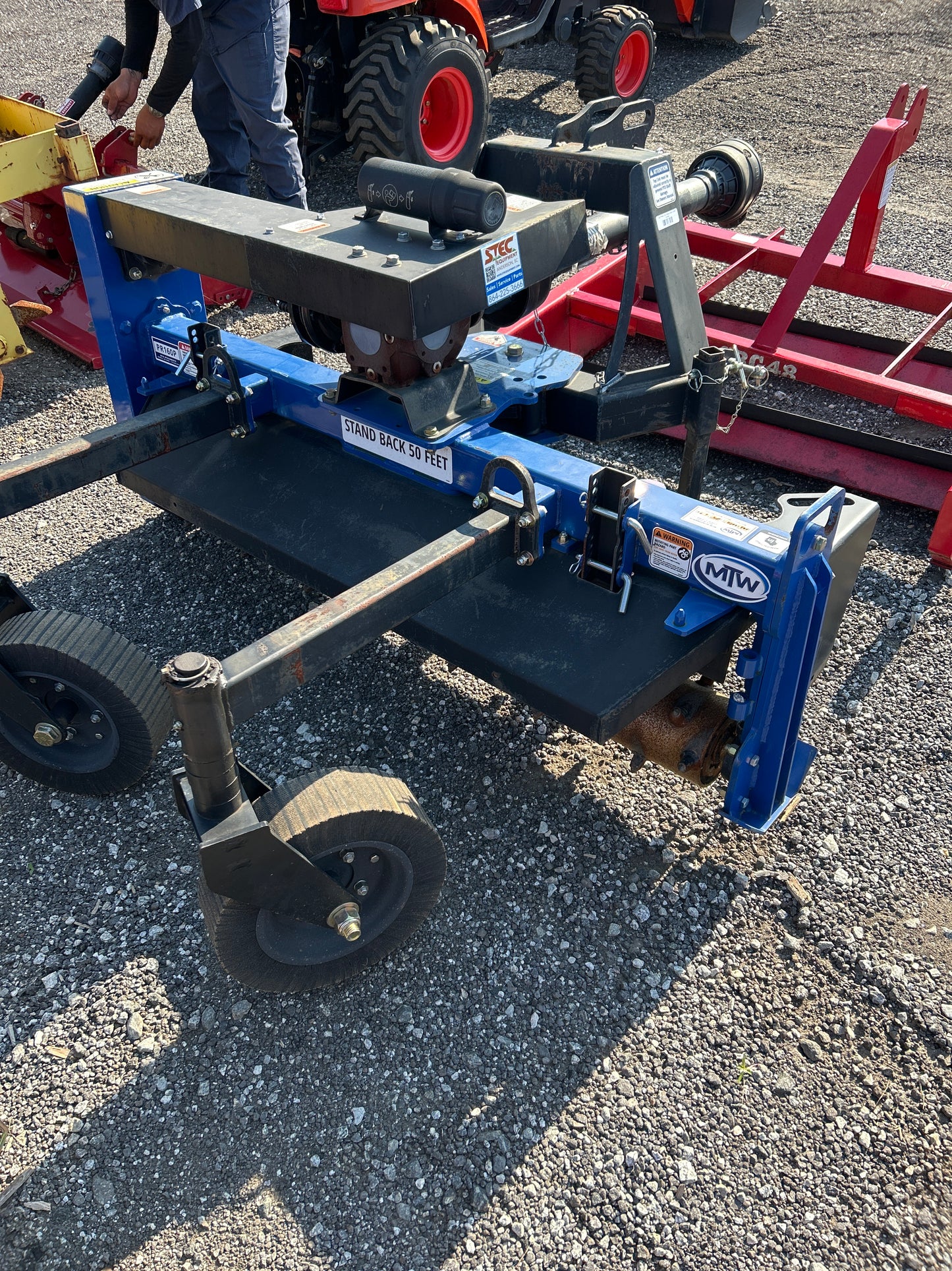 Used 3pt Power Box Rake Chain Drive