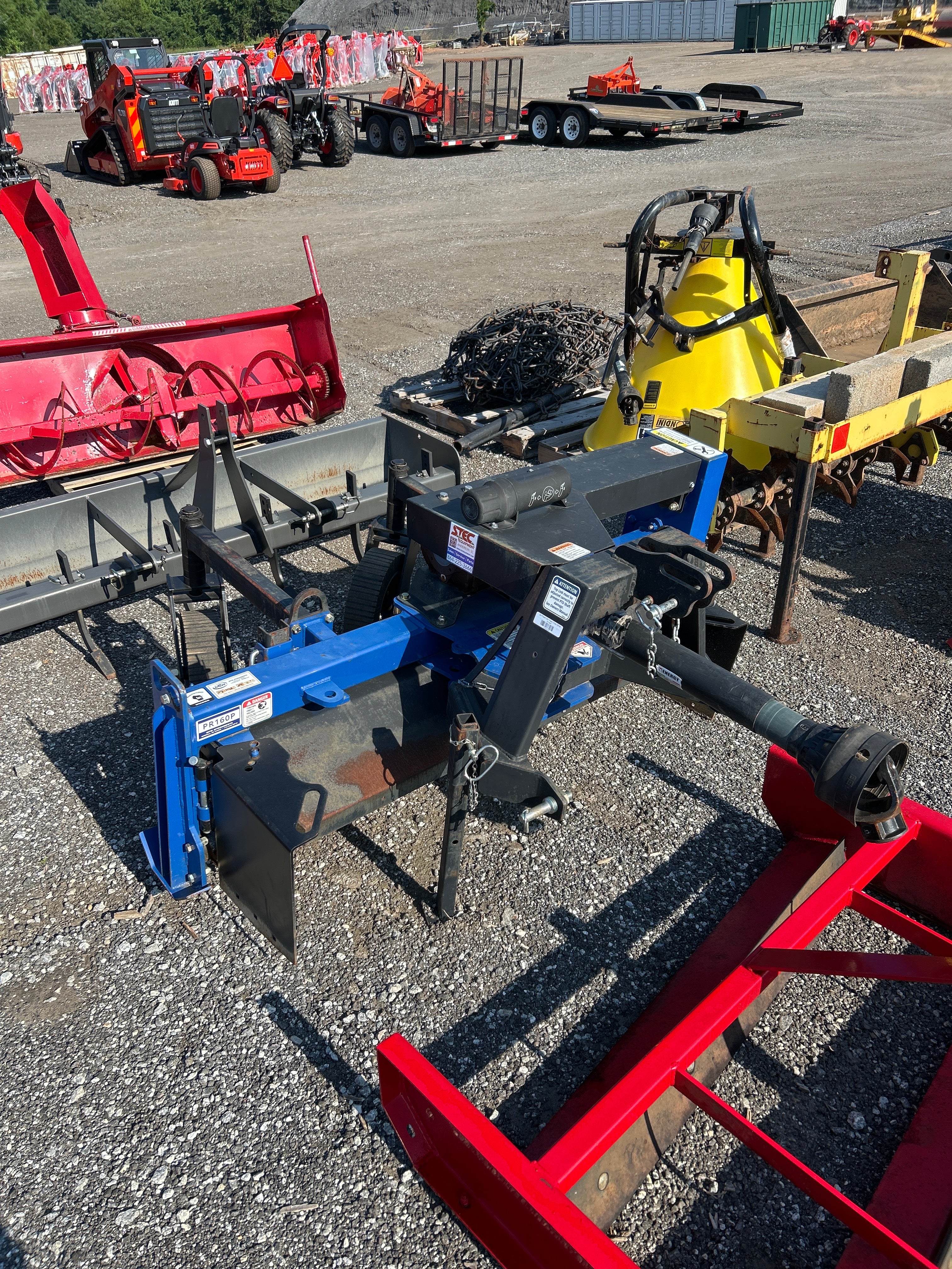 Used 3pt Power Box Rake Chain Drive