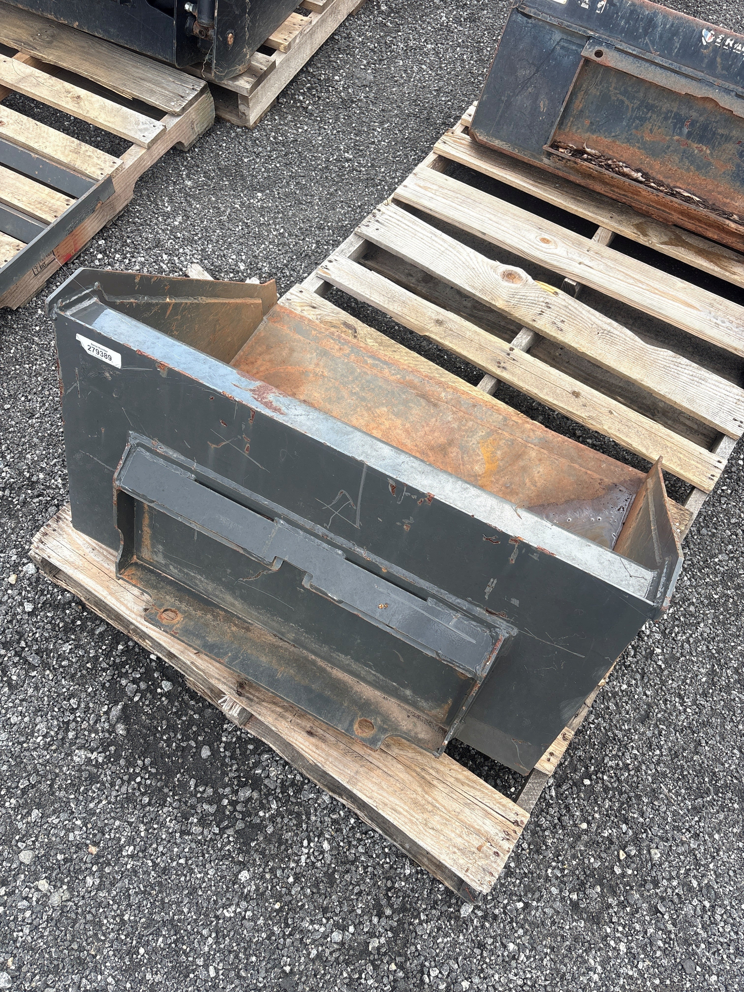 Used IronCraft Mini Finish Bucket