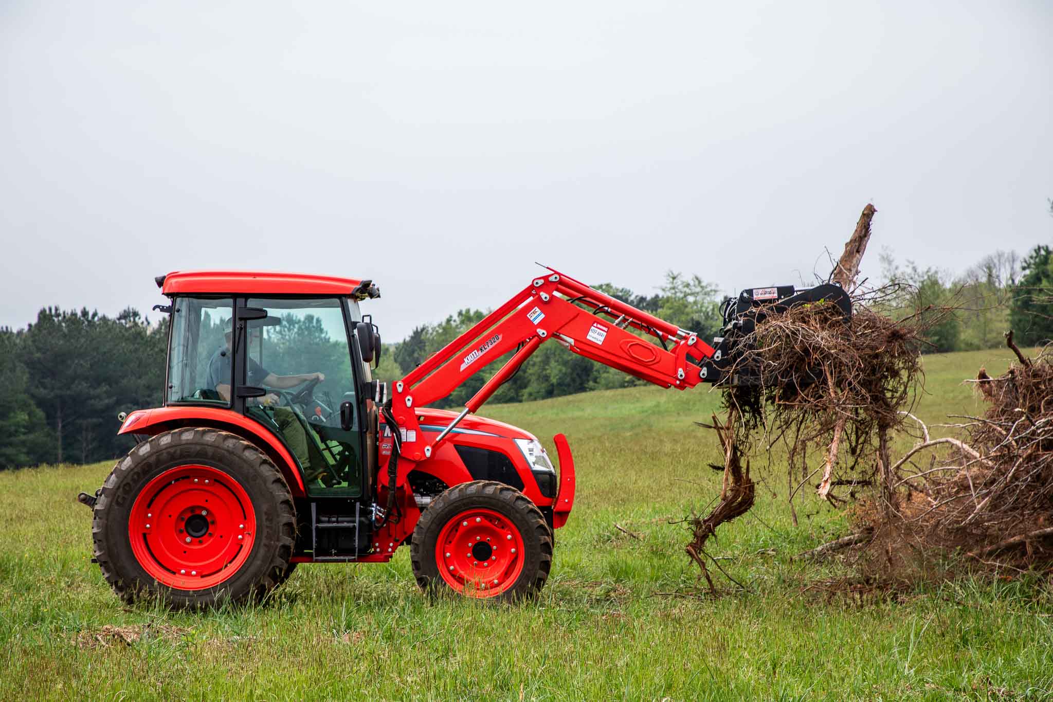 KIOTI RX7320PB Power Shuttle Tractor