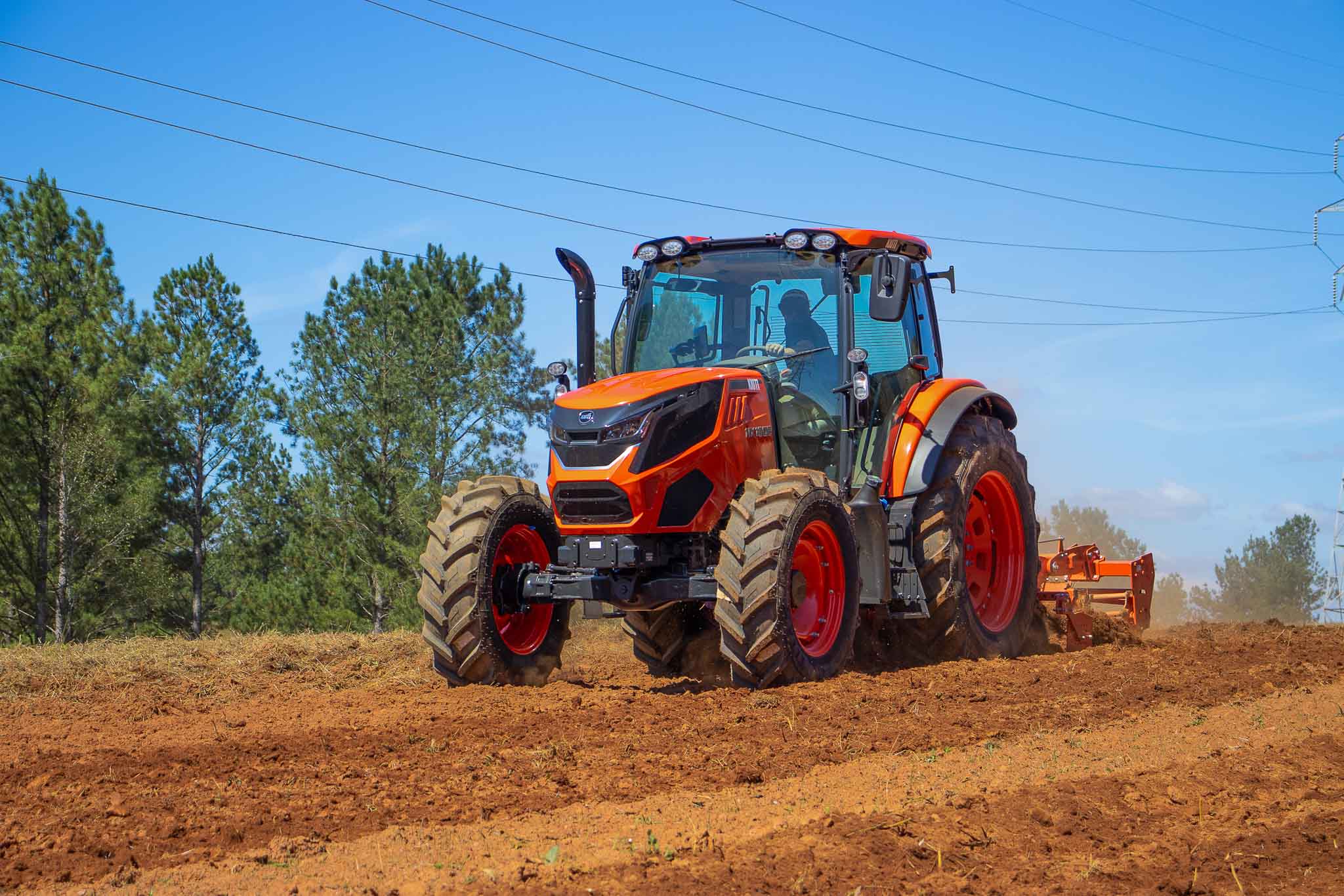 KIOTI HX1302ATCB Power Shuttle Tractor with Semi-Powershift