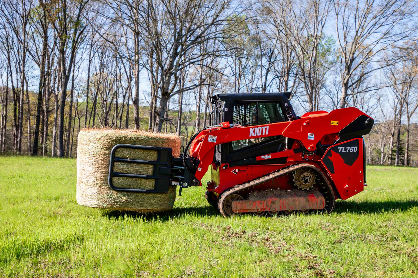 KIOTI TL750U Skid Steer Loader