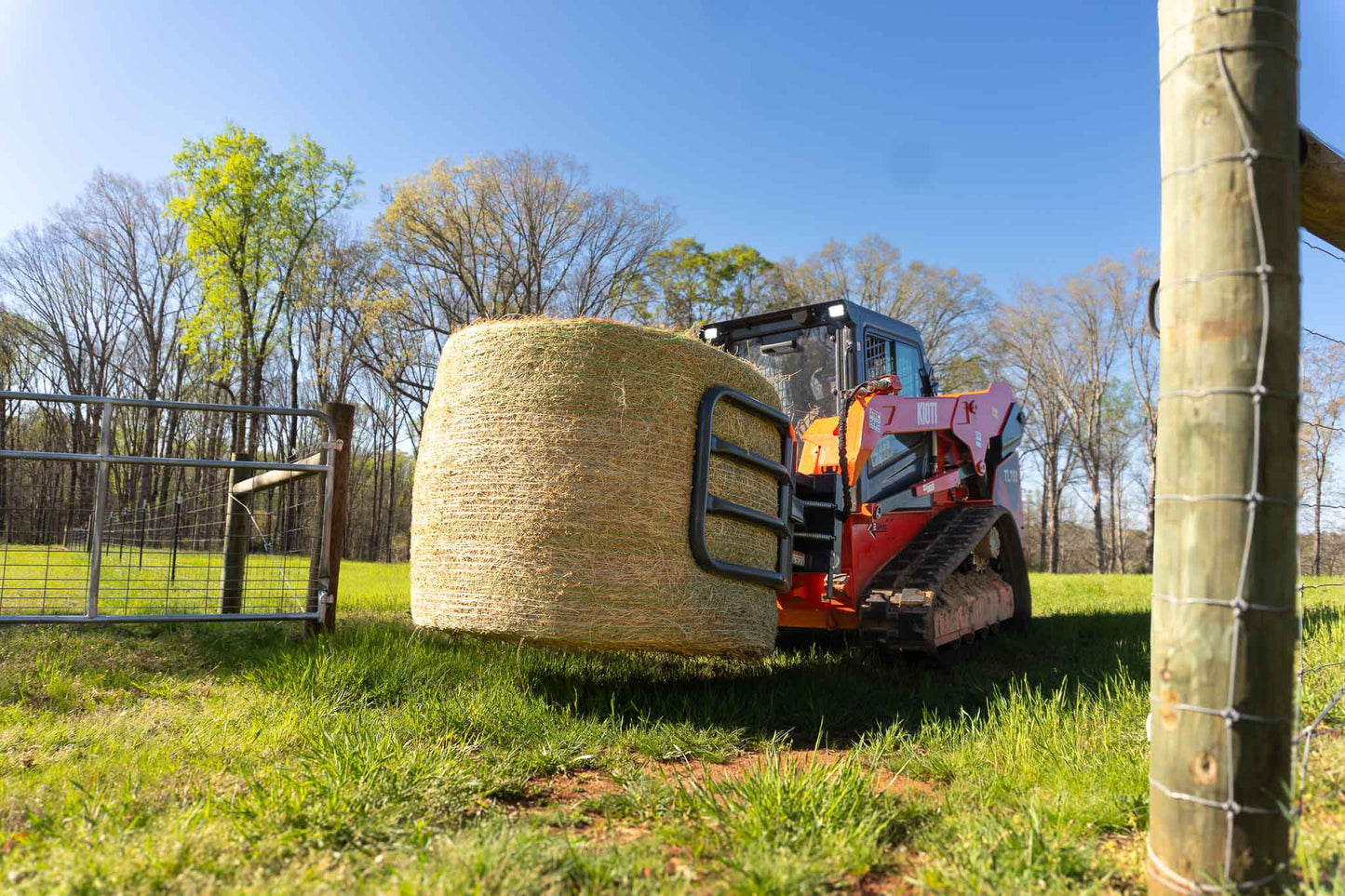 KIOTI TL750U Skid Steer Loader